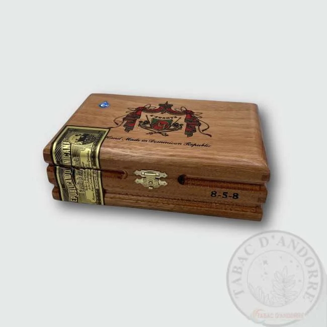Arturo Fuente Gran Reserva – Flor Fina 8-5-8 C/10 — cigare