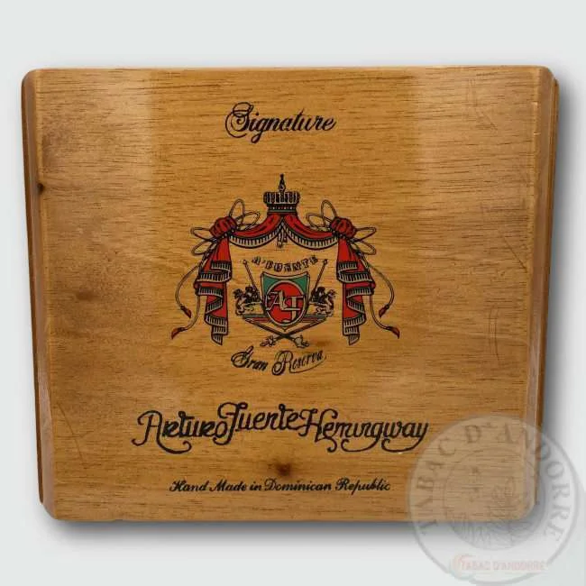 Arturo Fuente Hemingway – Signature C/10 — cigare
