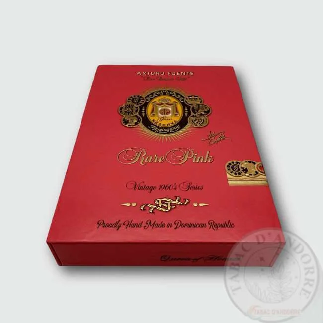Arturo Fuente Rare Pink Vintage Vintage 1960’s –  Queen of Hearts C/5 — cigare