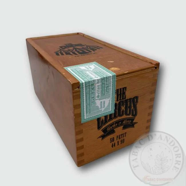 The Circus – Petit C/50 — cigare